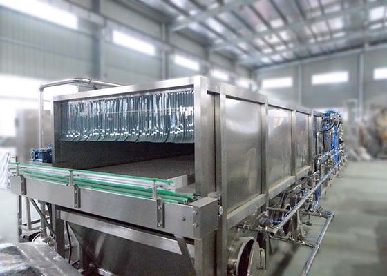 28000BPH मैंगो जूस भरने की मशीन / ग्लास बोतल भरने की मशीन आपूर्तिकर्ता